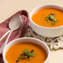 sopa-tomate-trigo-graos-berinjela-grelhada-receitas-nestle