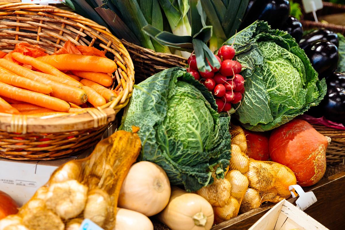 Frutas de Novembro, Verduras e Legumes de Novembro: Cenoura, Cebola, Alface e muito mais
