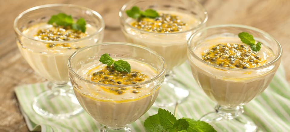 As Melhores Receitas para um Almoço de Natal Perfeito: Mousse de Maracujá Prático