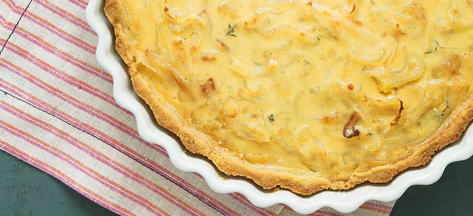 As Melhores Receitas para um Almoço de Natal Perfeito: Quiche de Cebolas Caramelizadas