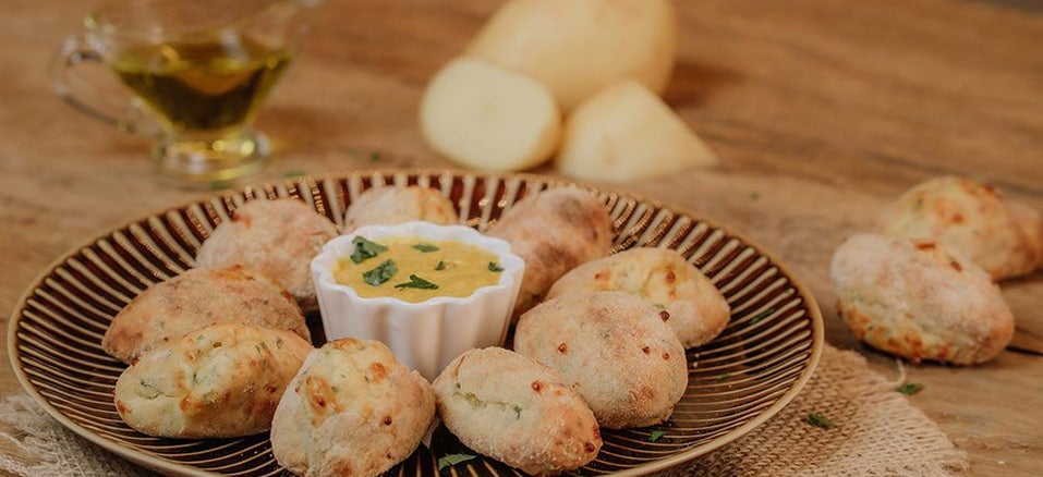 Ceia de Natal na AirFryer: croquete de batata com molho