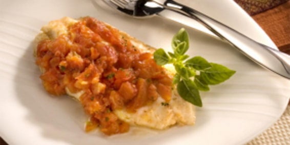 Molho de tomate caseiro: Peixe Aromático