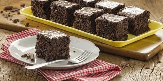 Lanche Romântico: Bolo de Chocolate ao Leite