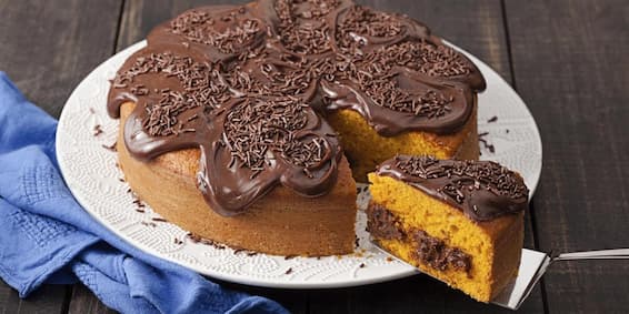 Bolo de Cenoura Fofinho: Mais receitas de bolo de cenoura, Bolo de cenoura com brigadeiro