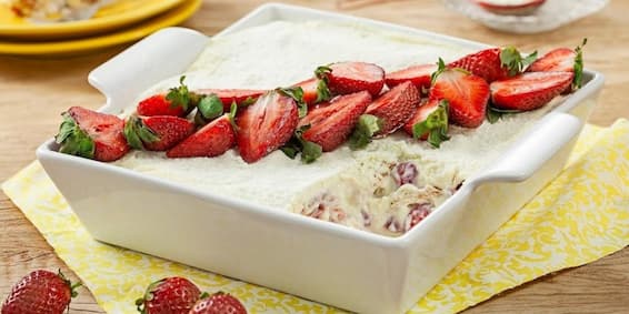 Receitas de Pavê: Pavê com frutas, pavê de leite ninho com morango