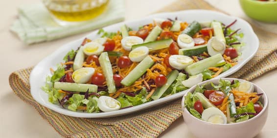 Receitas Fáceis: Saladas, salada refrescante e colorida
