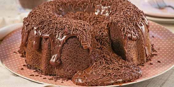 Receitas Fáceis: Sobremesas, bolo vulcão de brigadeiro