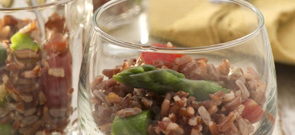 Salada de Arroz Vermelho com Aspargos Frutas de Julho, Verduras de Julho: Salada de Arroz Vermelho com Aspargos