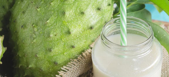 Suco de Graviola e Maçã Suco de Graviola e Maçã