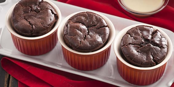 Receitas de suflê: Suflê de chocolate com creme de baunilha