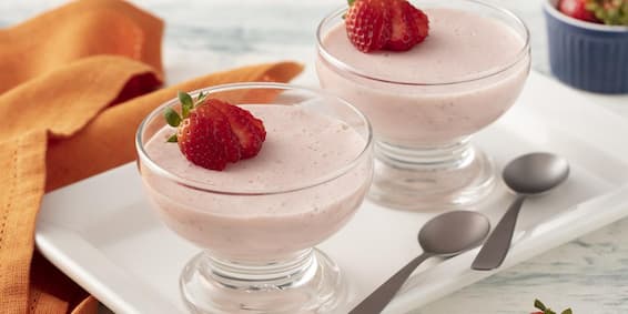 Receitas com iogurte: Sobremesa de iogurte com morango