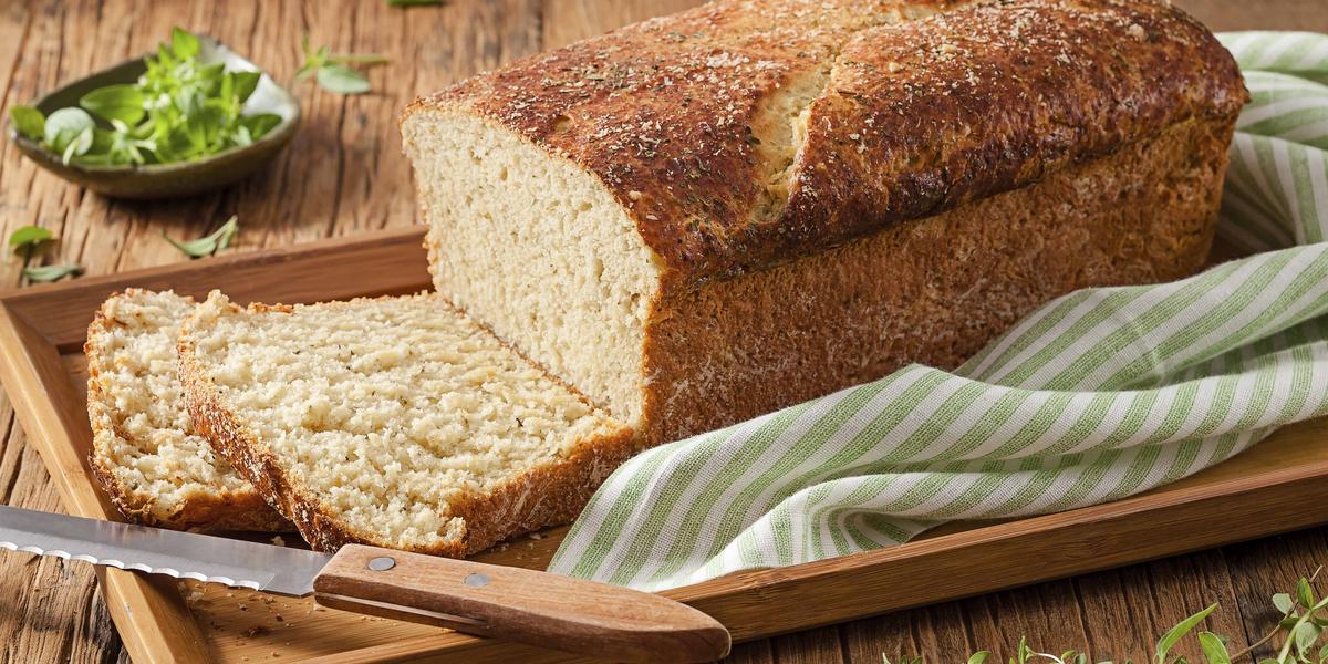 Pão caseiro: Pão de Ervas e Iogurte