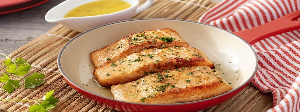 Salmão Grelhado com Molho de Laranja Salmão Grelhado com Molho de Laranja