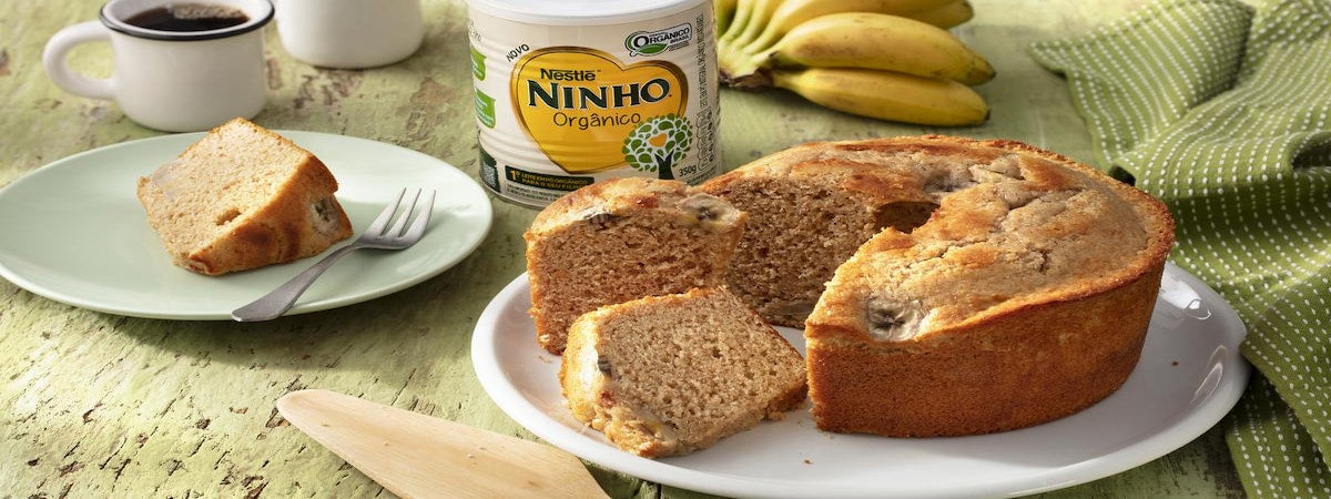 Bolo de Banana e Ninho Orgânico Bolo de Banana e Ninho Orgânico