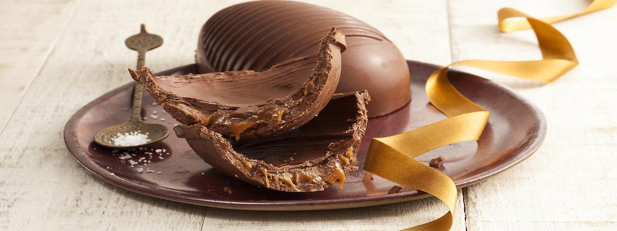 Ovo Recheado com Caramelo Salgado Ovo Recheado com Caramelo Salgado