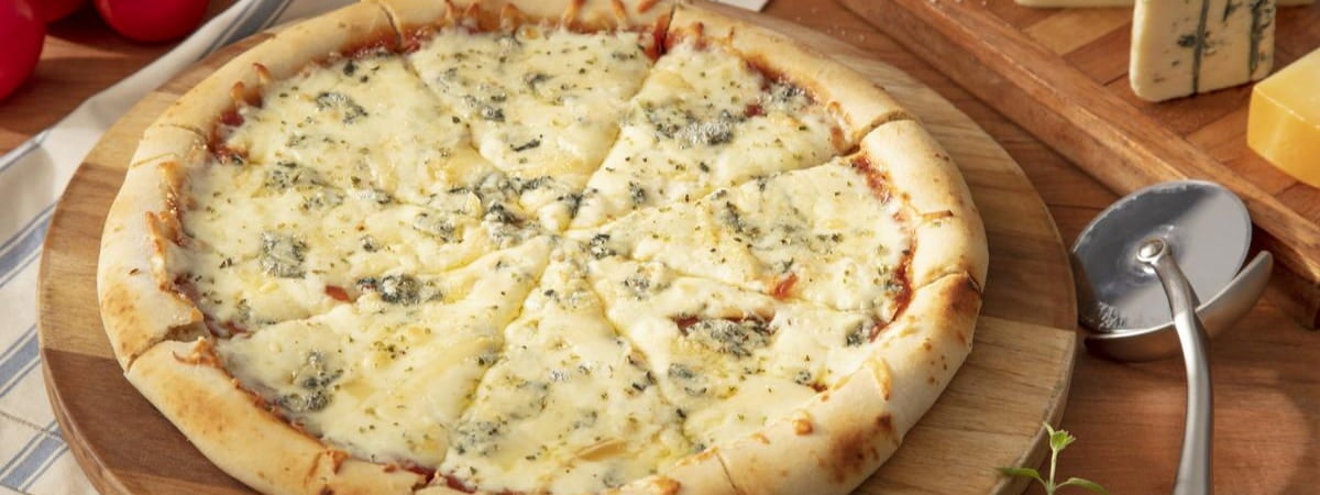 Pizza 4 Queijos Pizza 4 Queijos