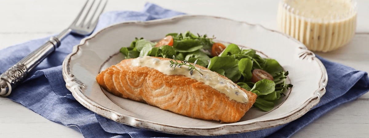 Salmão ao Molho de Maracujá Salmão ao Molho de Maracujá
