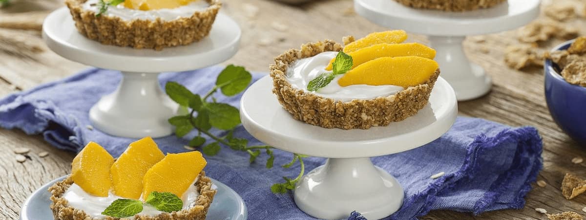 Tortinhas de Nesfit sem Adição de Açúcares e Manga Tortinhas de Nesfit sem Adição de Açúcares e Manga