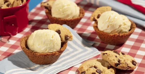 Cestinha de Cookie Passatempo com Sorvete