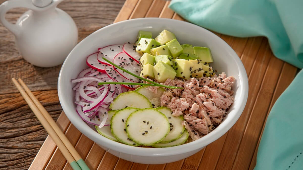 Poke de Salmão  Receitas Nestlé