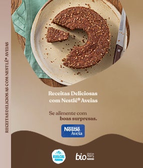 Imagem do Livro de Receitas: Receitas Deliciosas com Nestlé® Aveias, com a foto de uma receita de bolo na capa