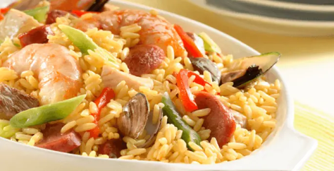 Paella com Carne de Porco e Chouriço