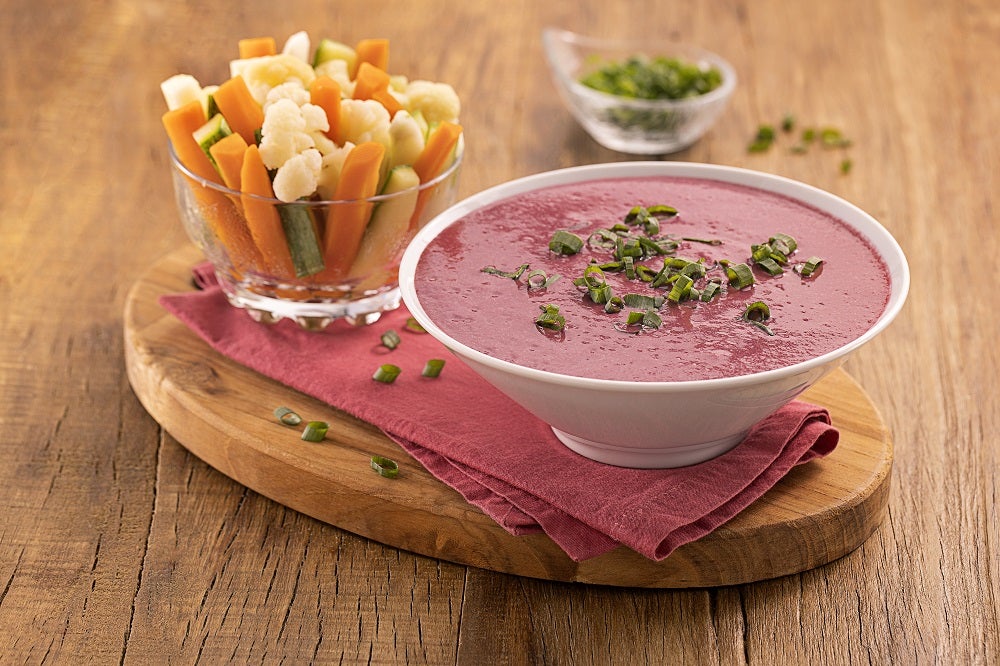 Pasta de Beterraba com Legumes