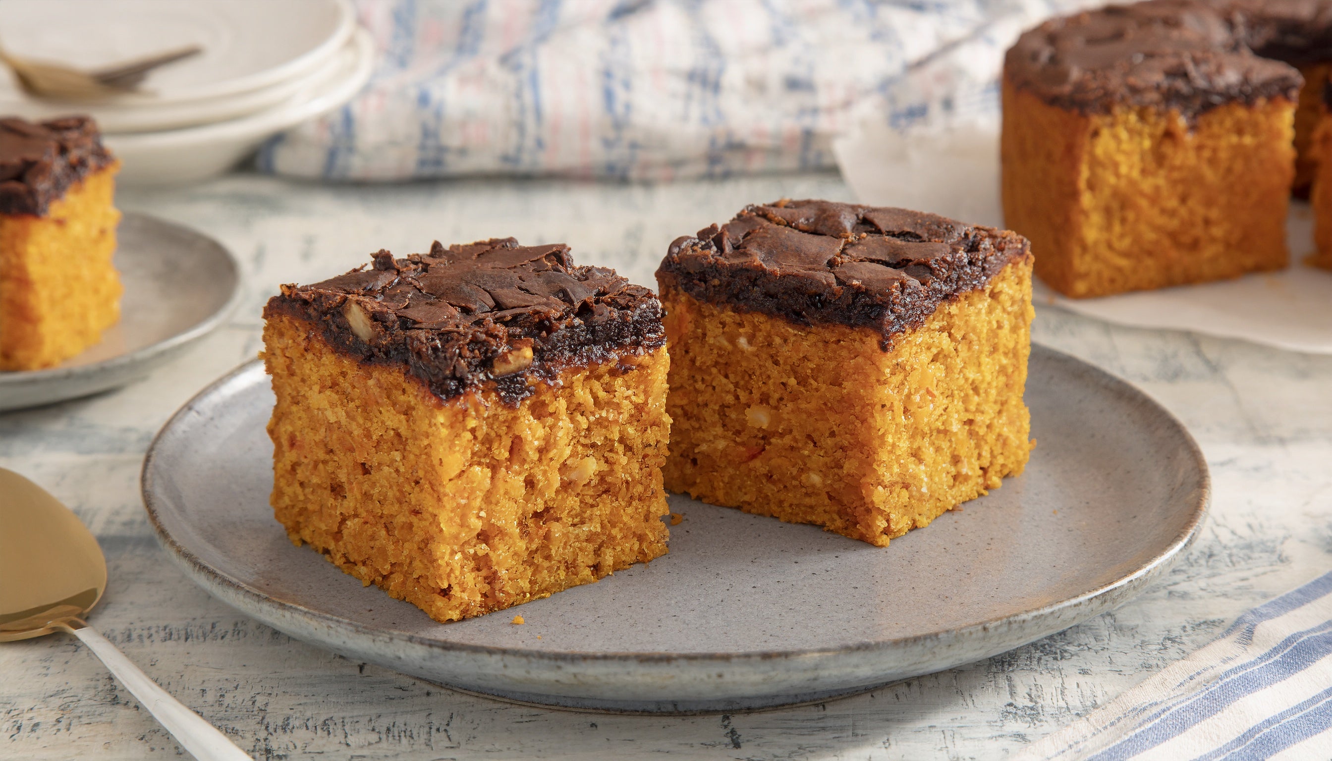 Receita de Bolo de Cenoura com Brownie