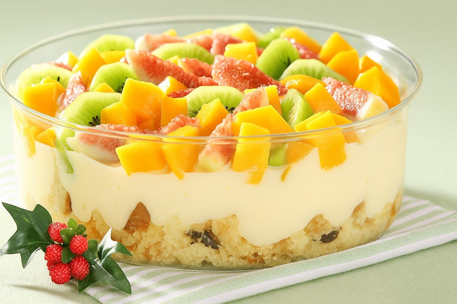 Pavê de Panetone e Frutas Frescas