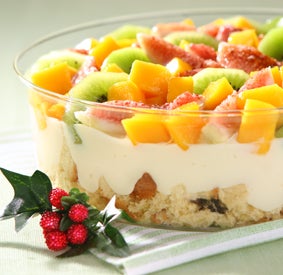 Pavê de Panetone e Frutas | Receitas Nestlé Pavê de Panetone e Frutas | Receitas Nestlé