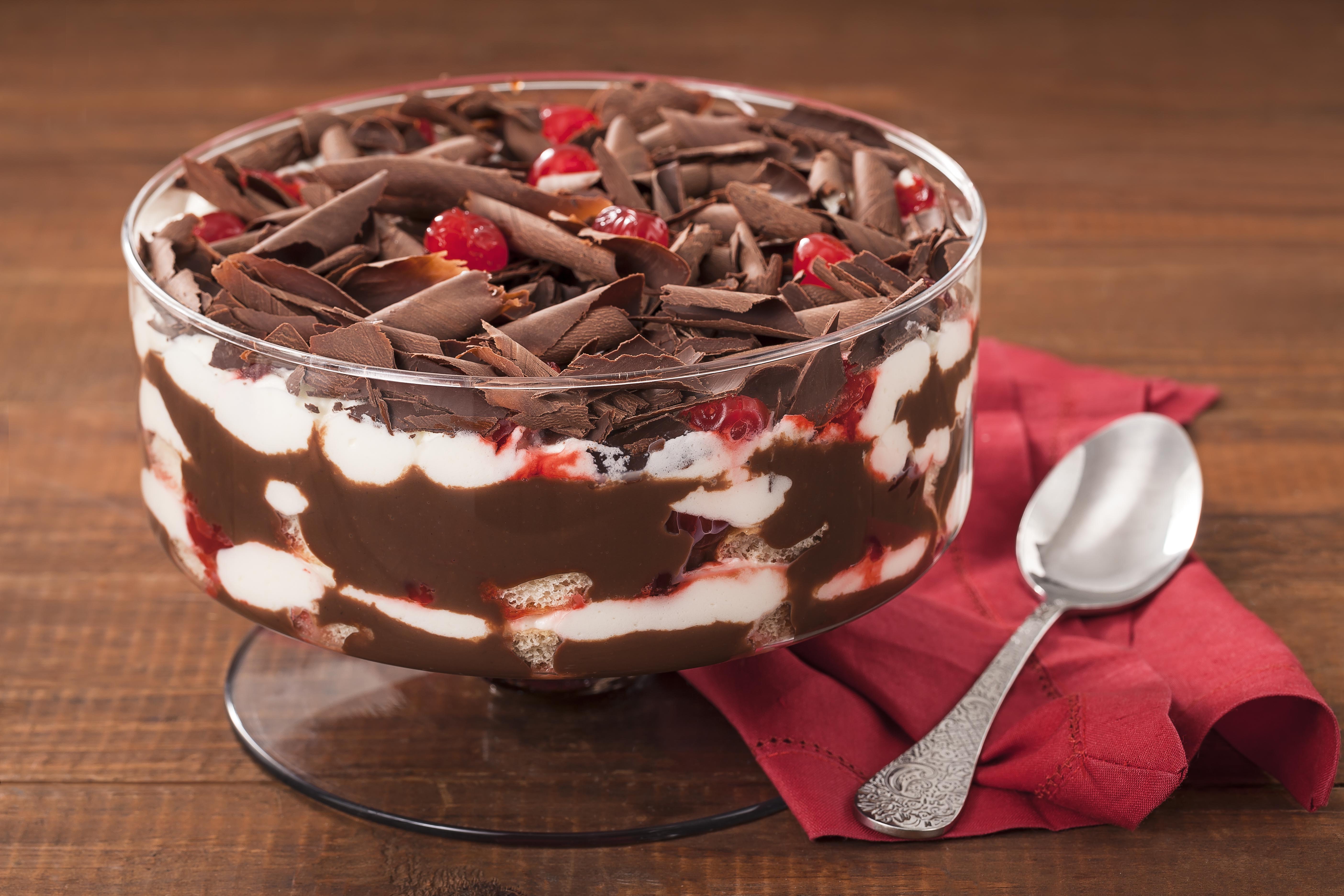 Pavê Floresta Negra | Receitas Nestlé Pavê Floresta Negra | Receitas Nestlé