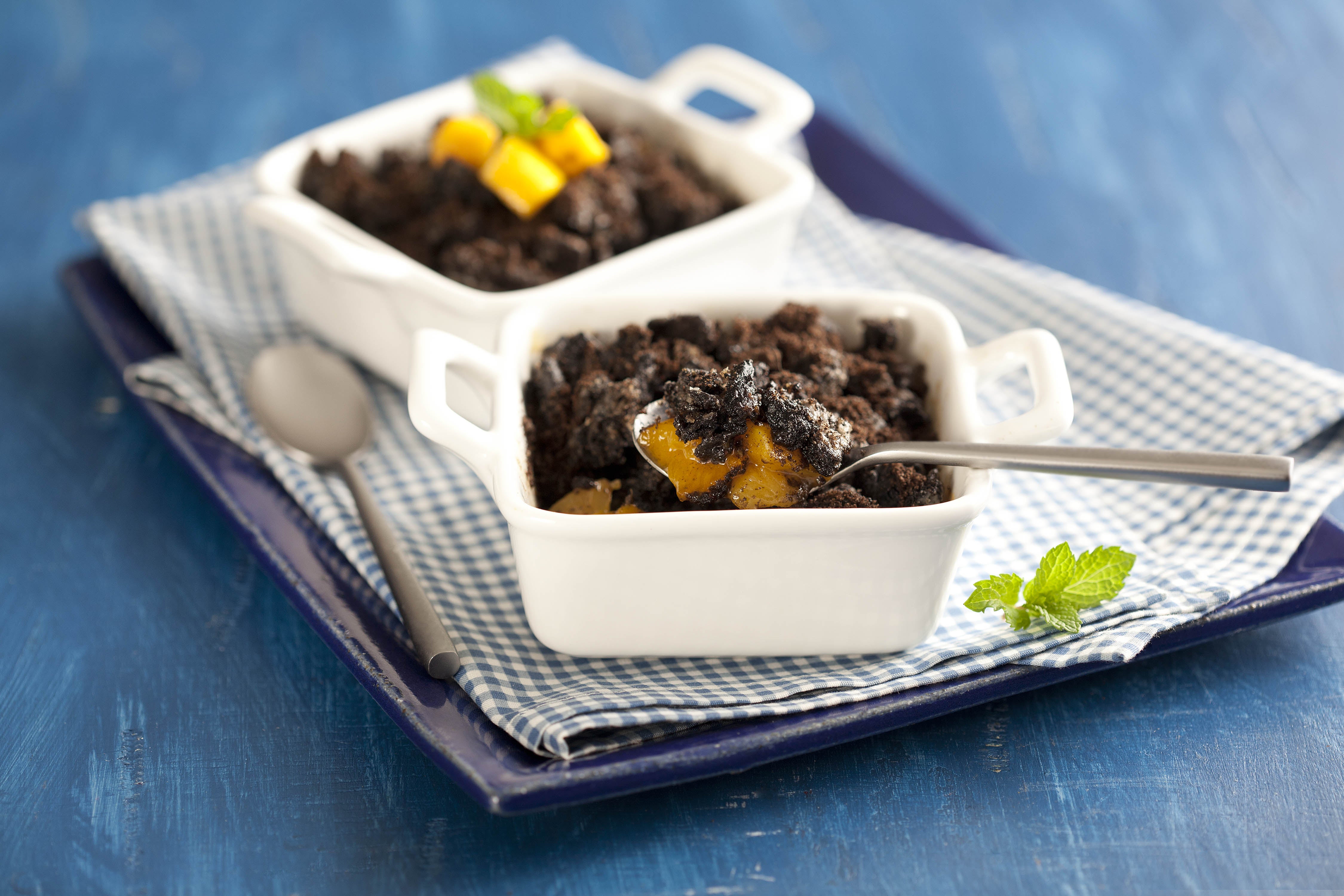 Crumble de Negresco com Frutas Amarelas