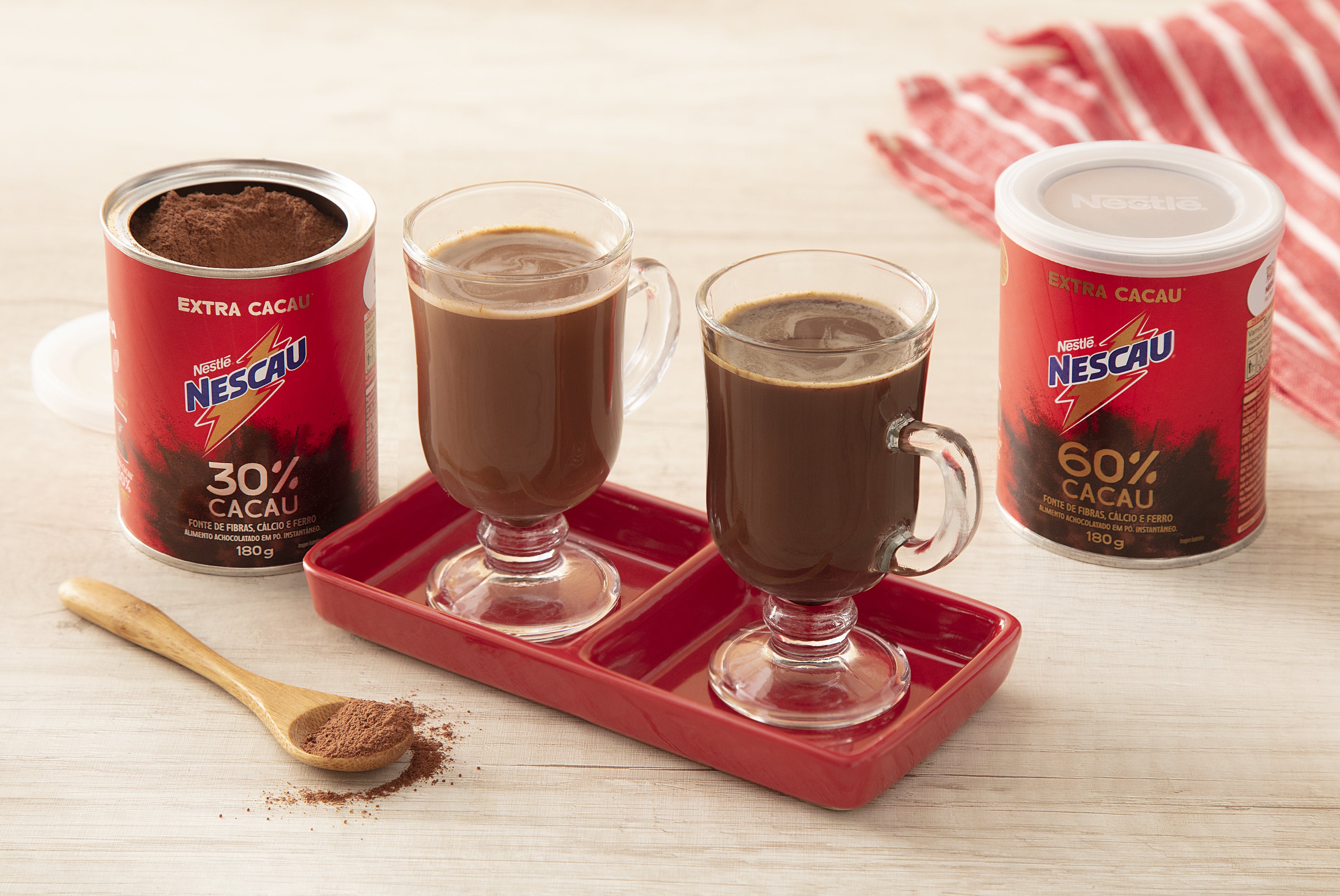 Cappuccino feito com NESCAU® Extra Cacau