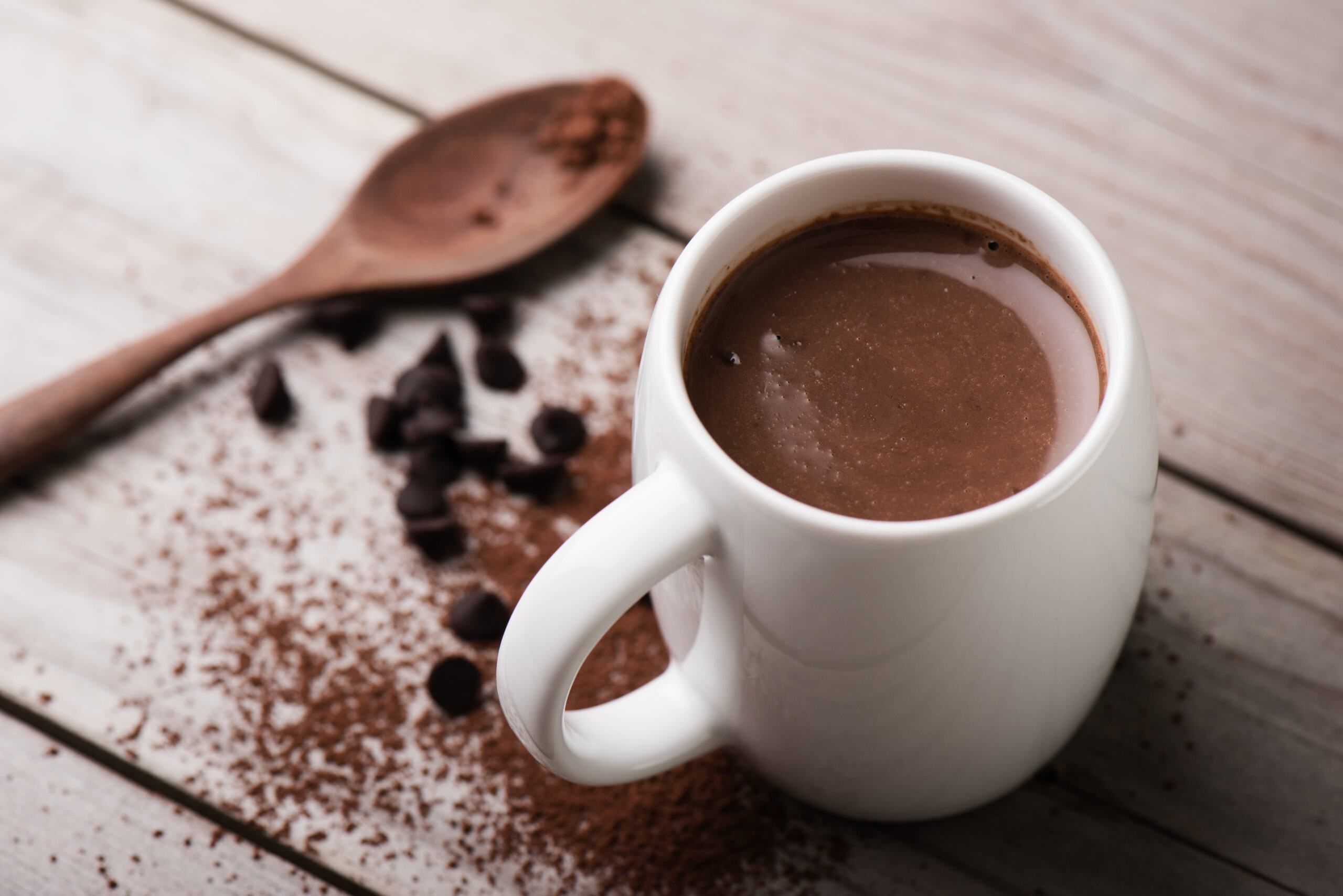 Receita de Chocolate Quente Cremoso Sem Lactose