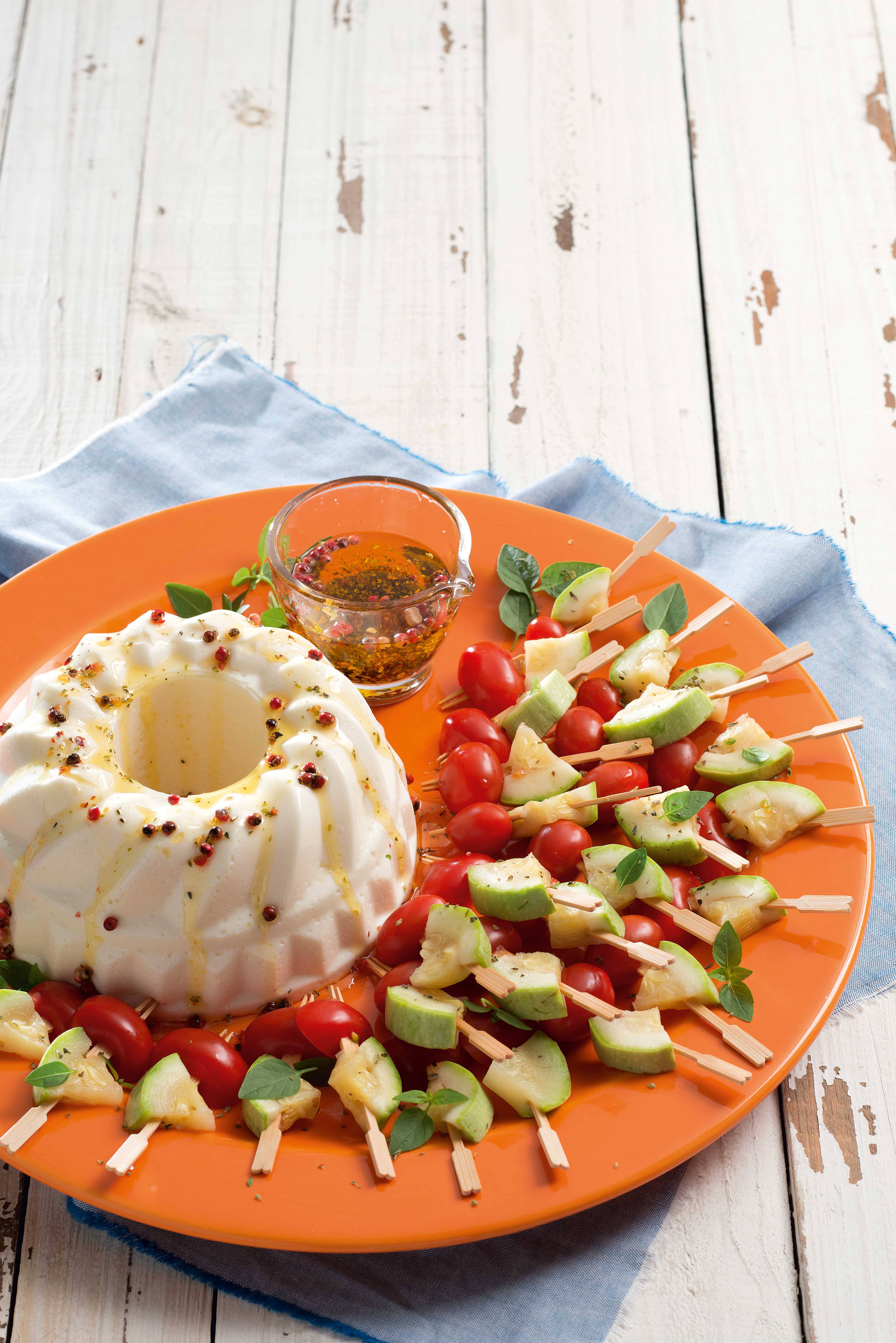 Terrine De Queijo Com Espetinhos De Vegetais Receitas Nestlé