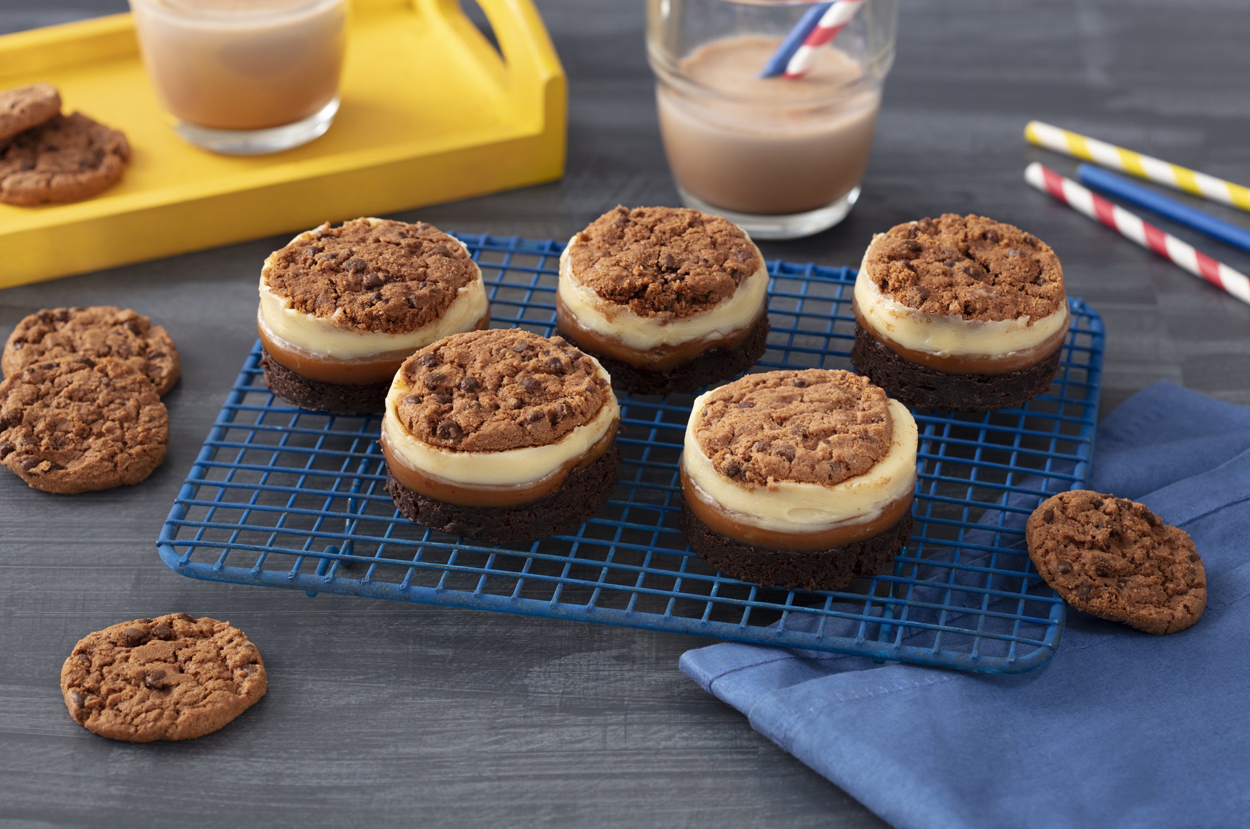 Fatia Doce de Brownie, Caramelo e Cookie Nescau