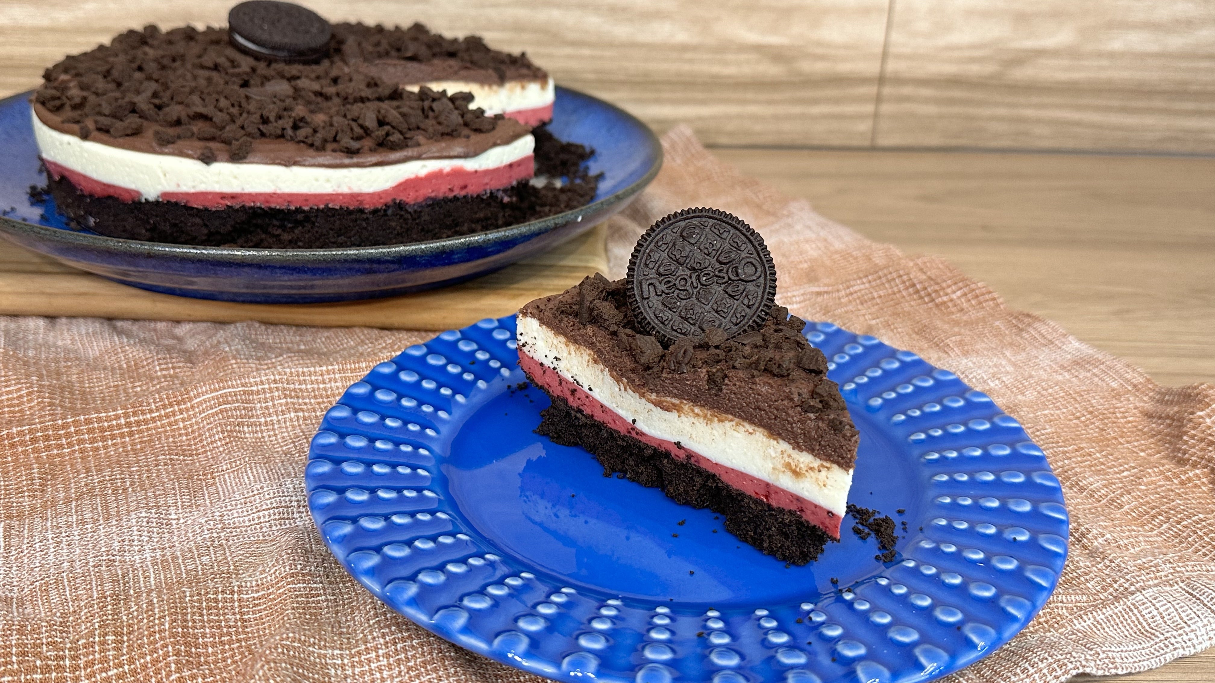 Receita de Cheesecake de Negresco com Mousse de Frutas Vermelhas
