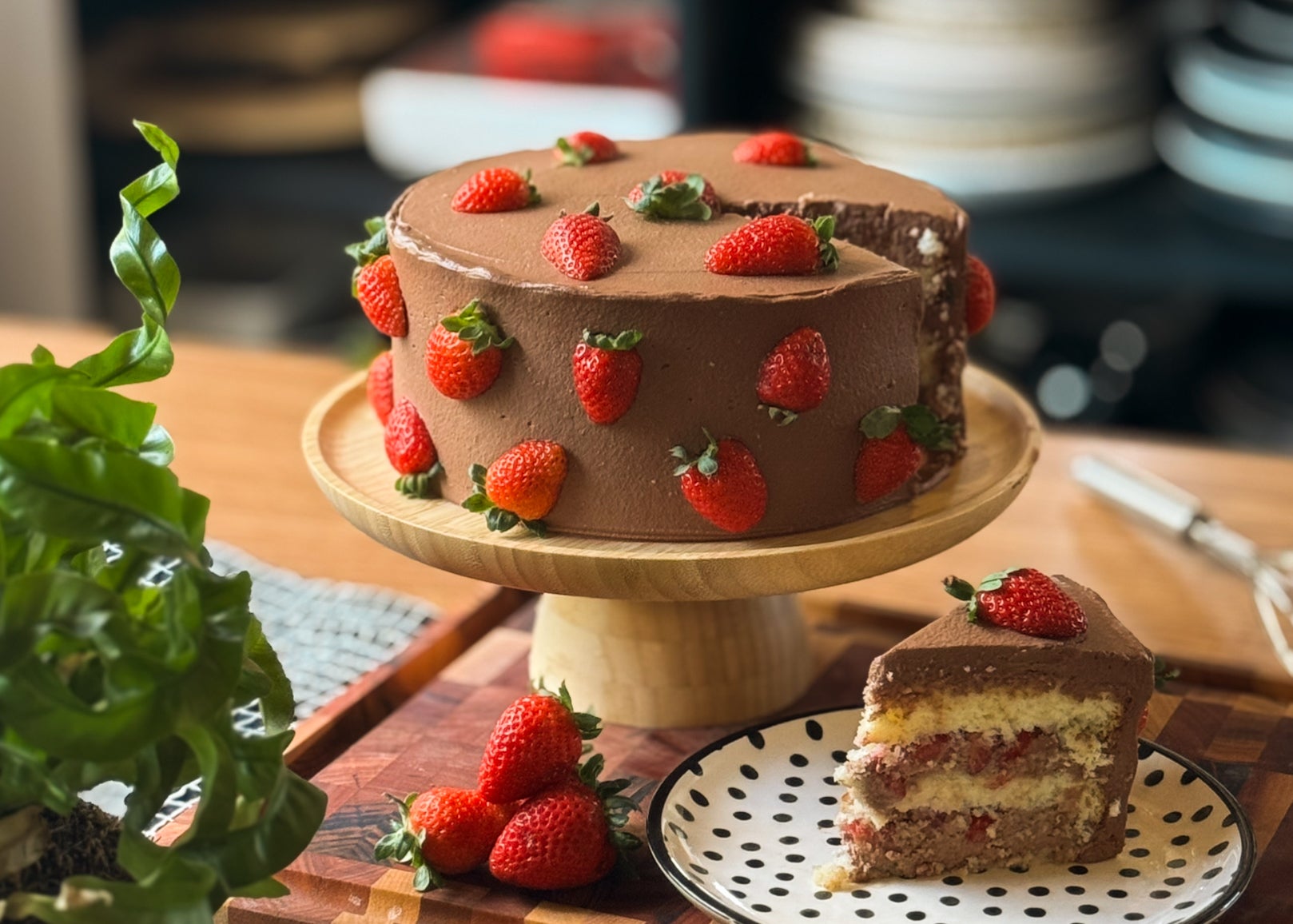 Receita de Bolo de Chocolate e Morangos