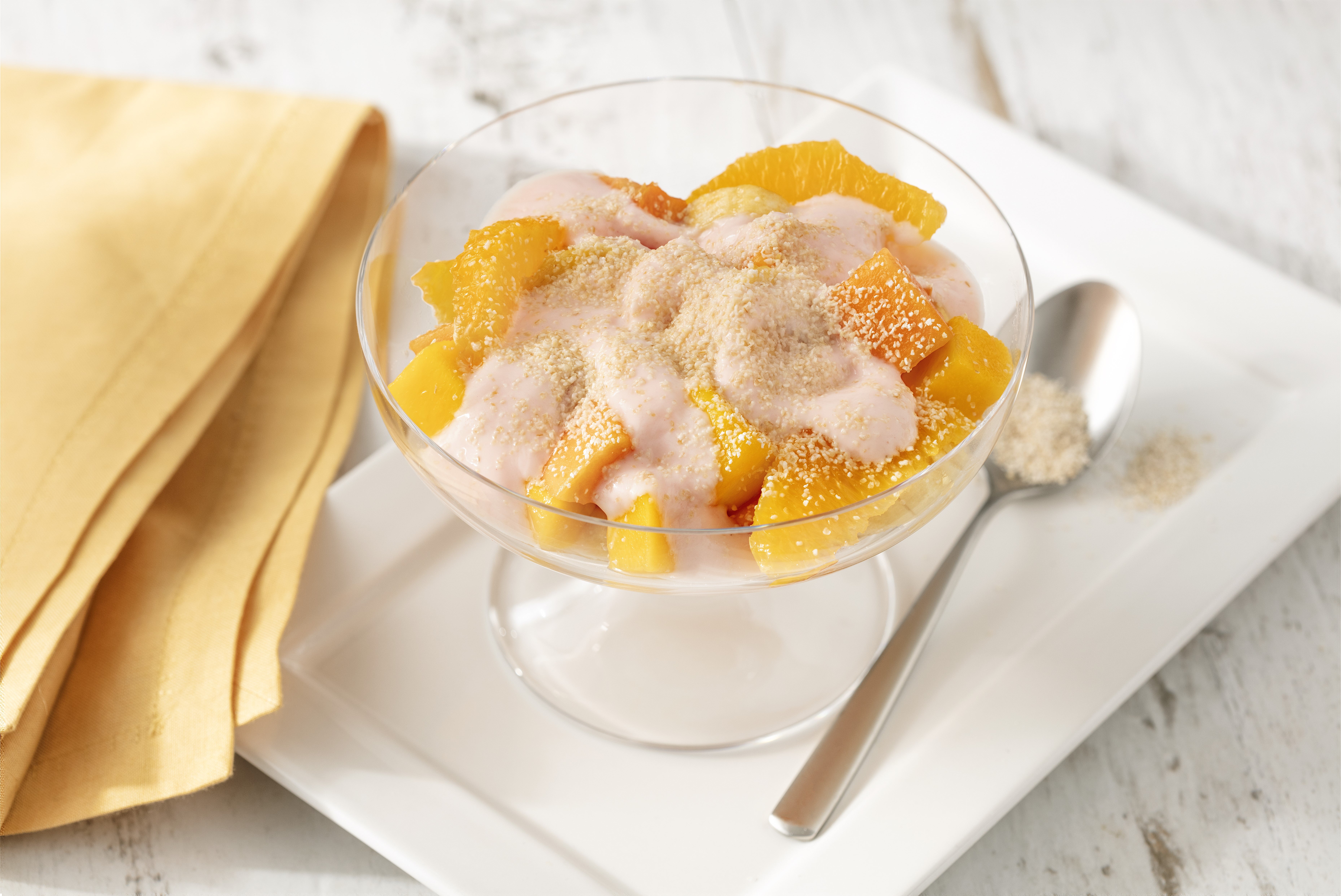 Salada de Frutas Cremosa com Aveia