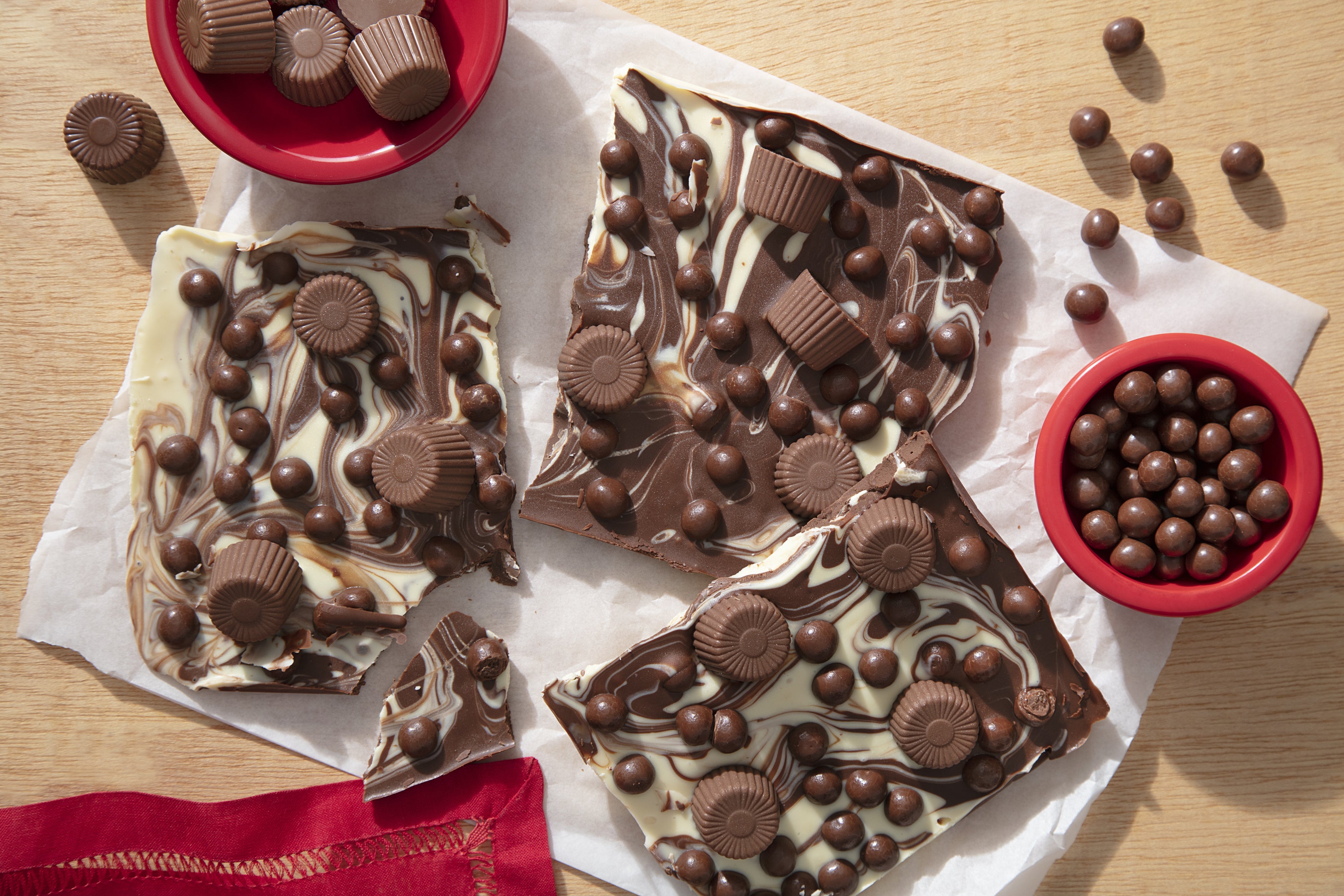 Barra de Chocolate Marmorizada com Alpino