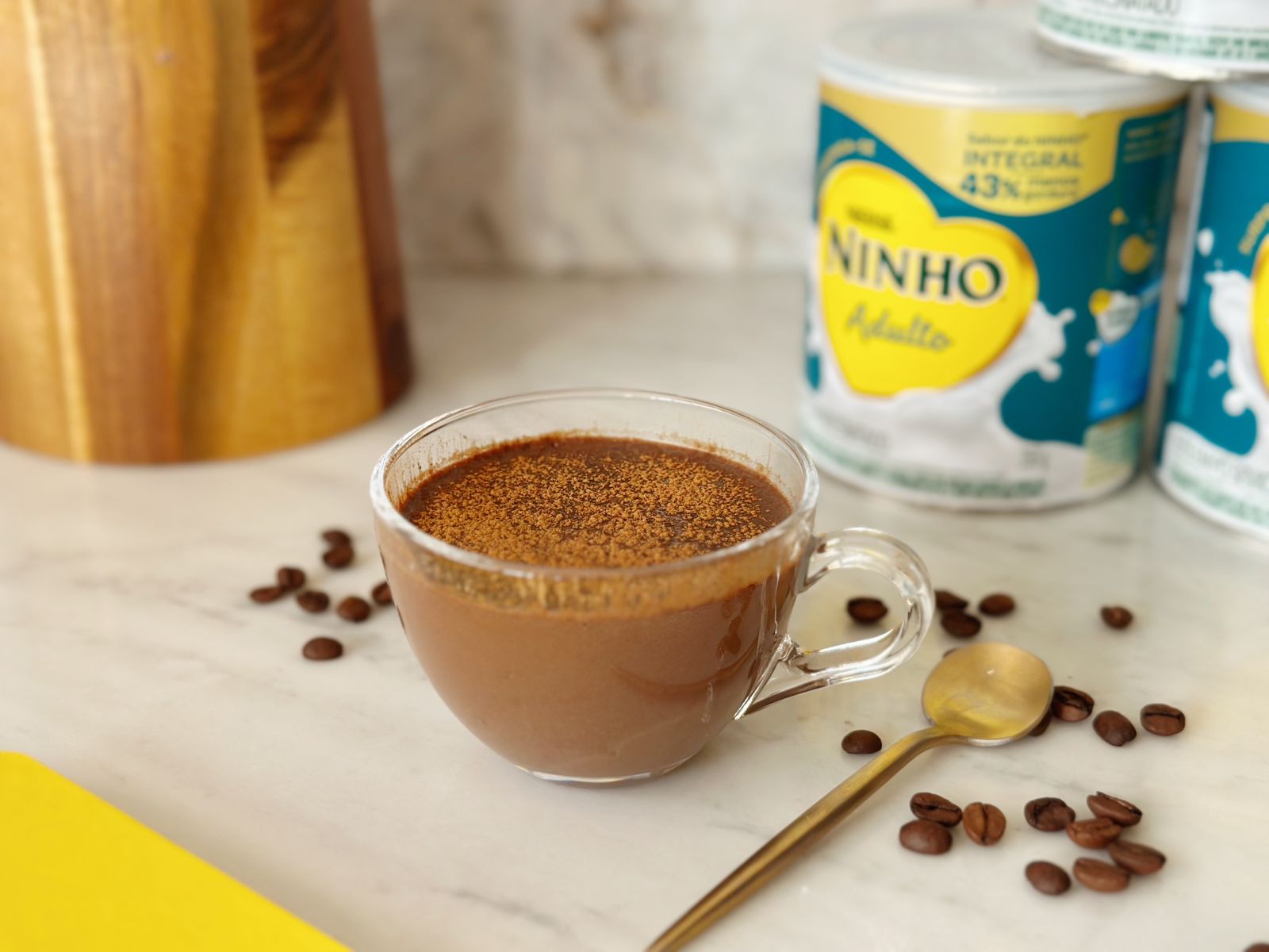 Receita de Mocaccino Cremoso com NINHO® Adulto