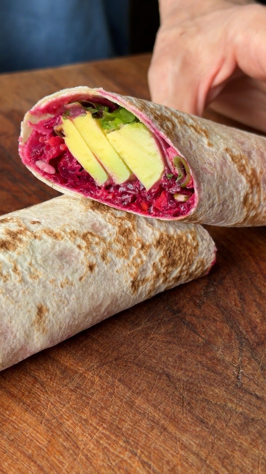 Receita de Wrap de Salada com Molho de Iogurte Nestlé