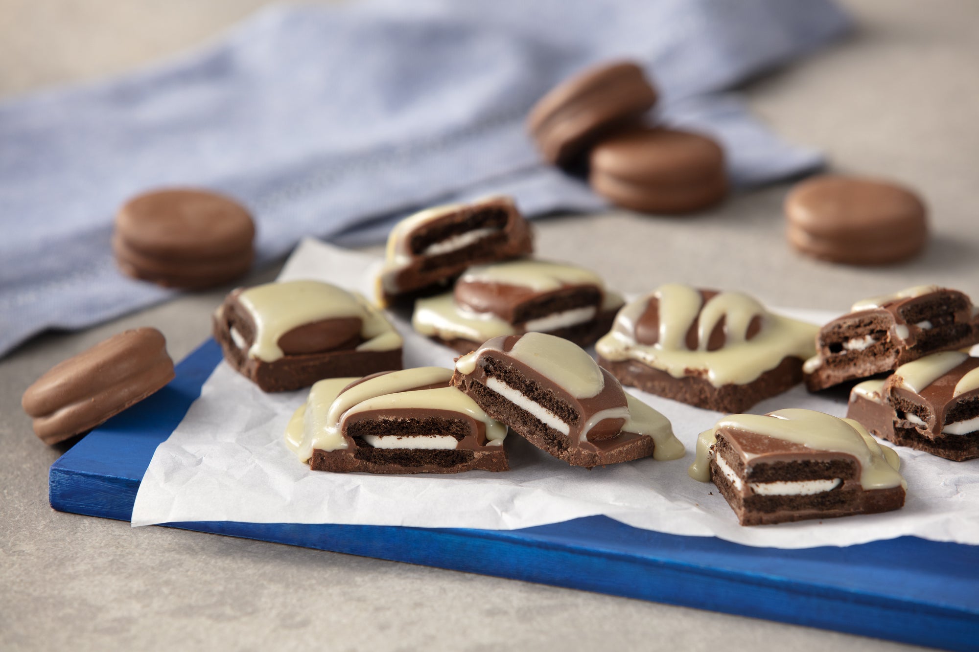 Barrinhas de Chocolate com Negresco Coberto e Brigadeiro Branco