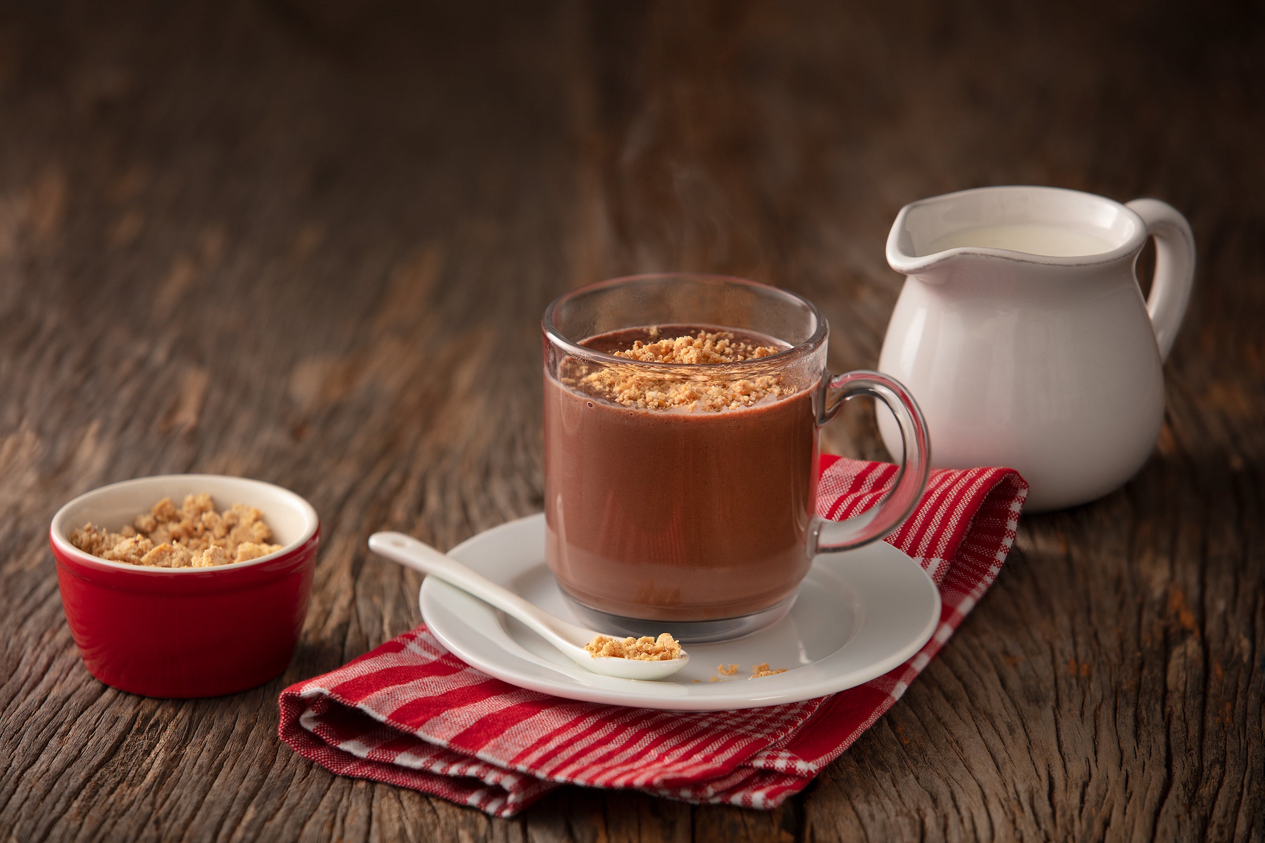 Chocolate Quente Nestlé com Paçoca