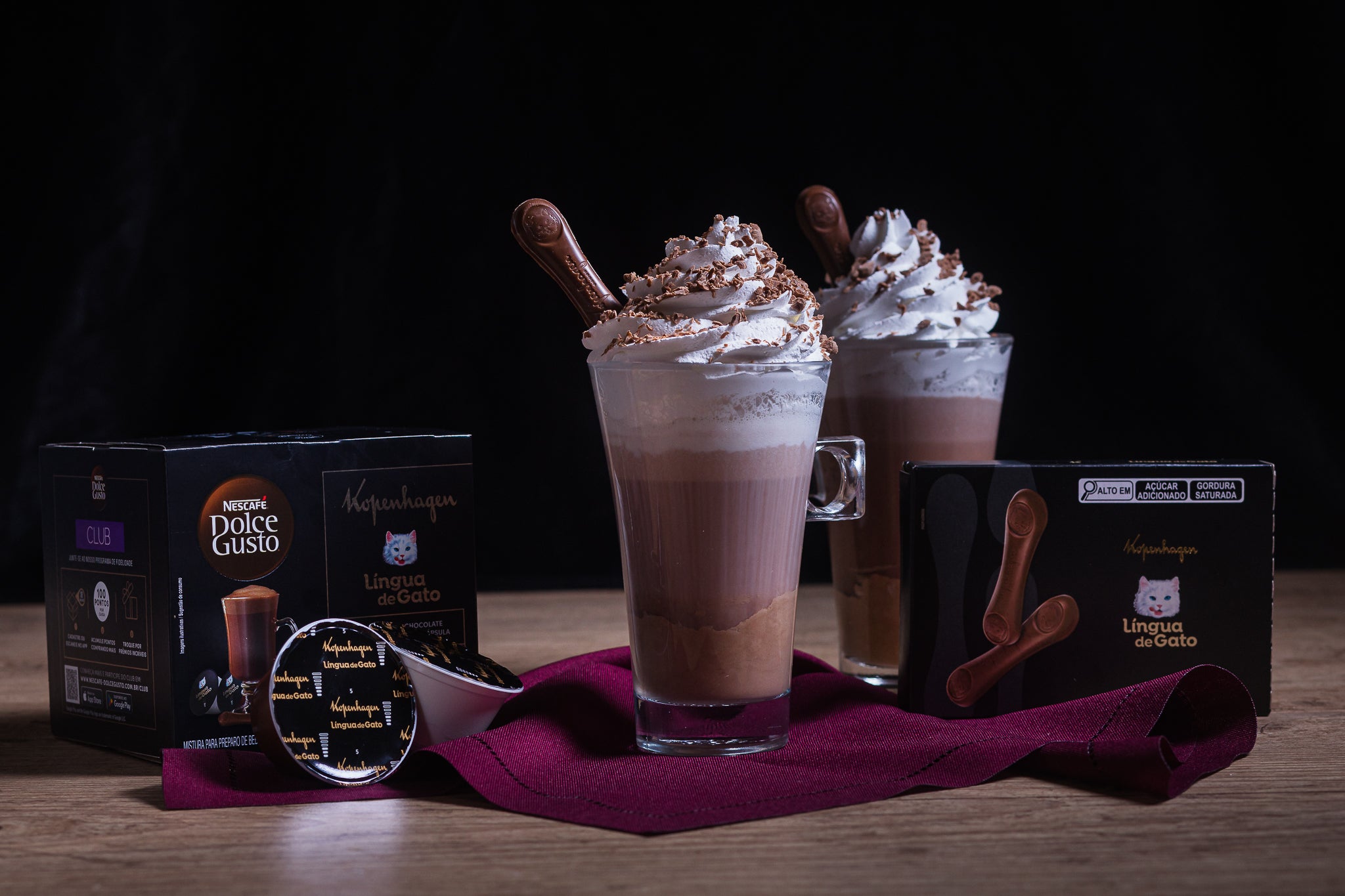 Receita de Chococino Mousse Língua de Gato