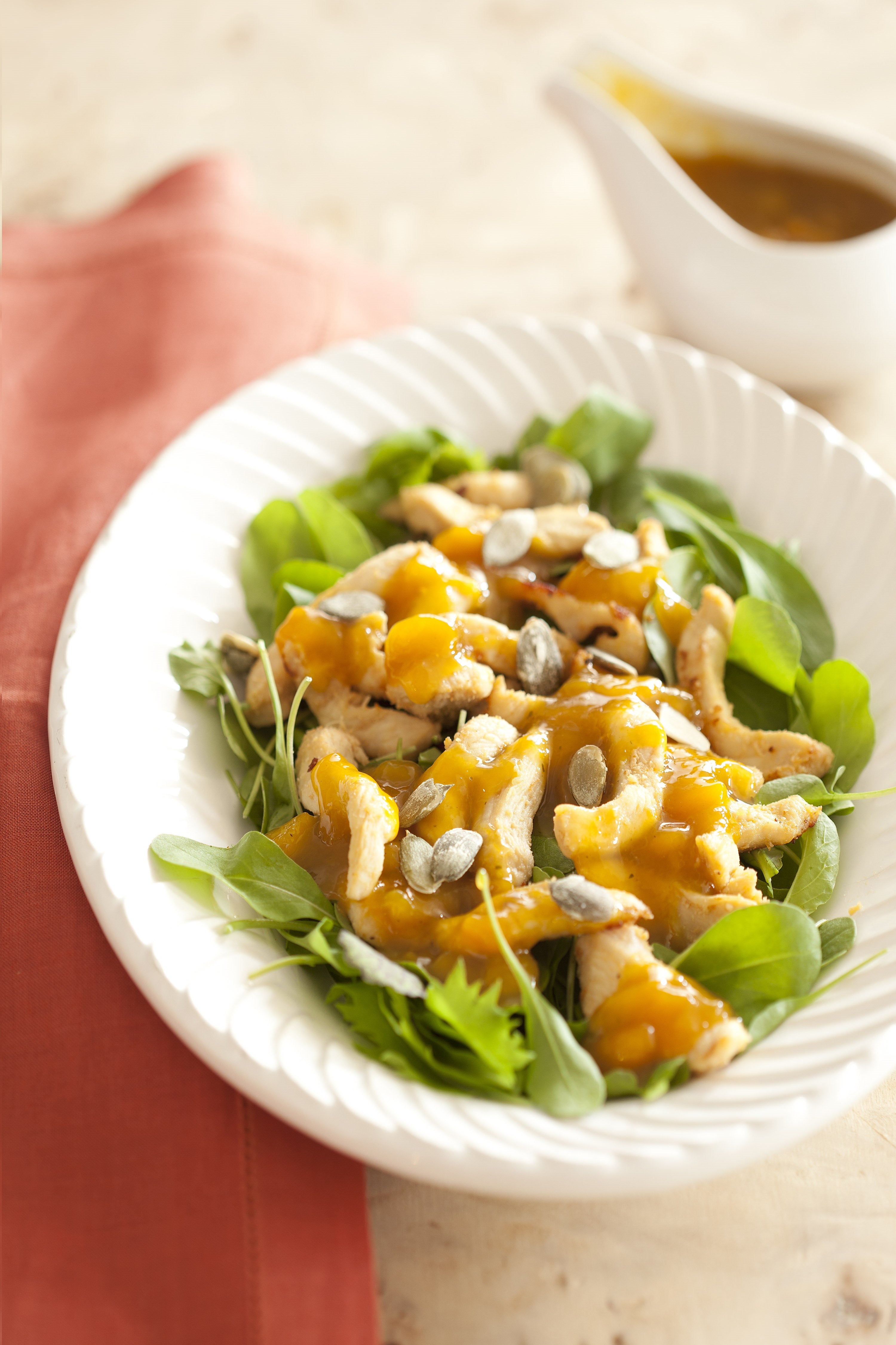 Salada de Frango Thai com Mango Chutney