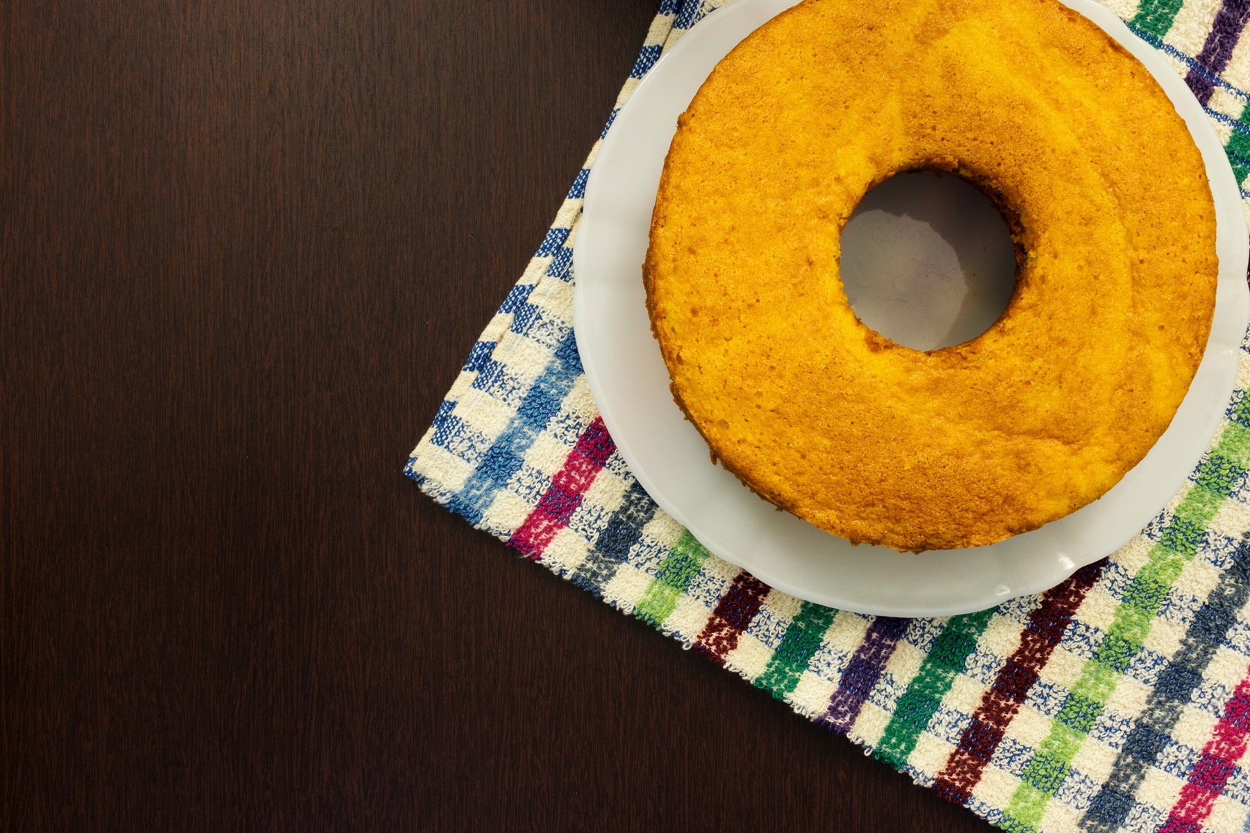 Receita de Bolo de Cenoura Simples e Fofinho