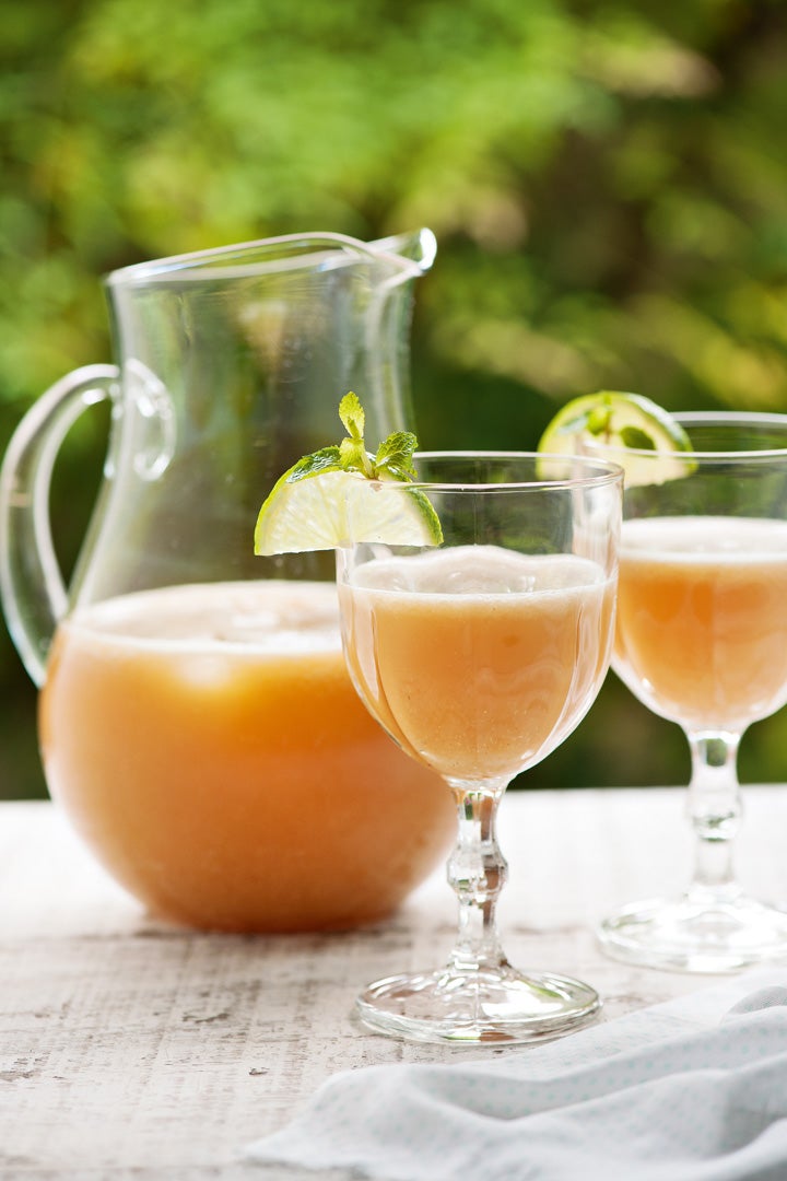 Água Fresca com Maracujá, Pêssego e Mel