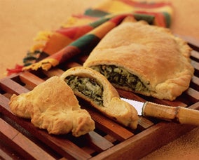 Calzone de Escarola com Iogurte