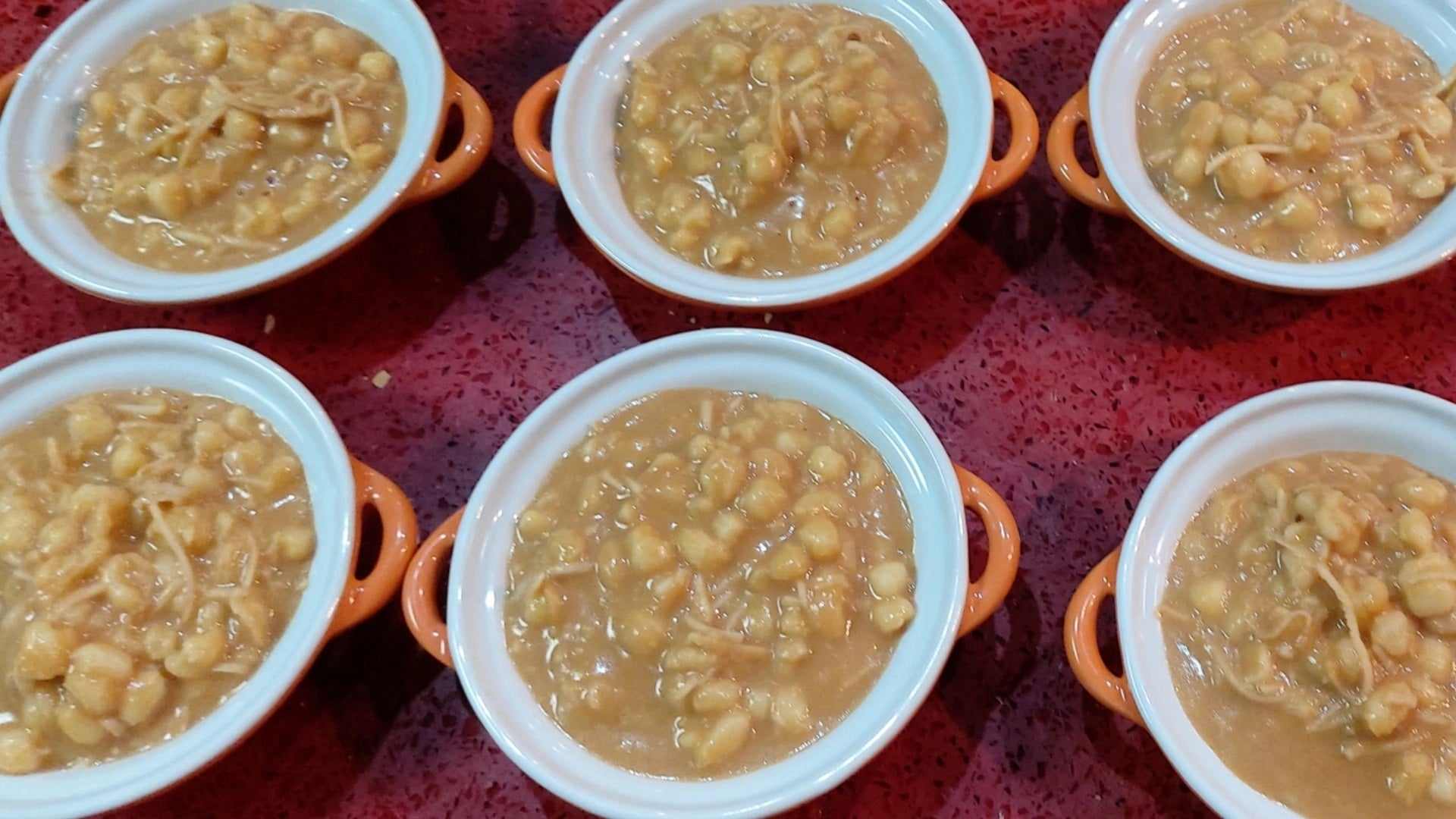 Receita de Canjica Cremosa de Coco com Doce de Leite NESTLÉ
